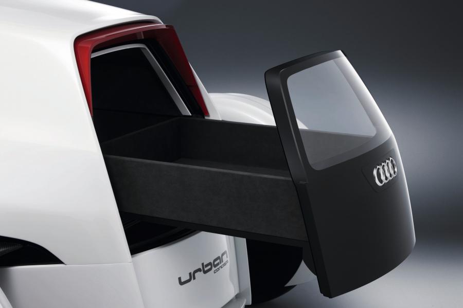 Багажник Audi Urban Concept 2011 года  (фото 20 из 42)